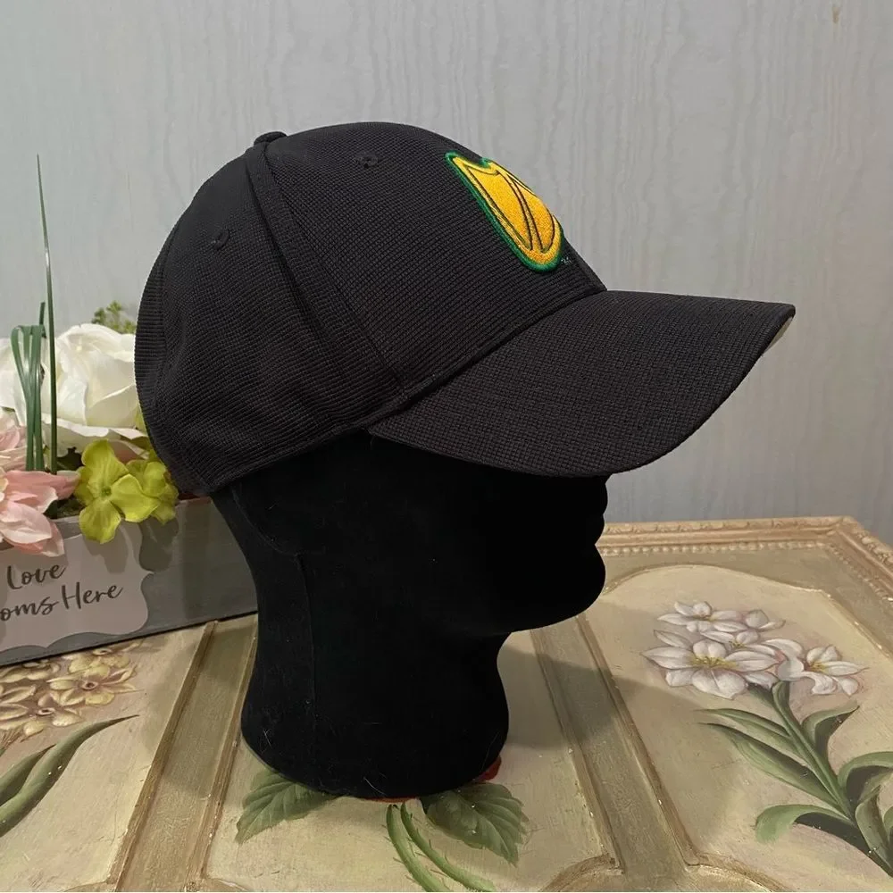 NCAA Oregon Ducks Cap Hat Adjustable Unisex Black Gold Green